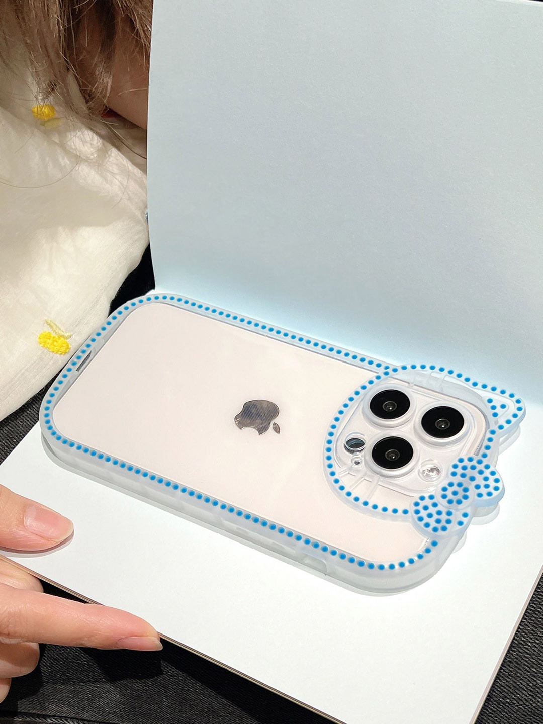 CASE CREATION iPhone 14 Pro Radium Night Glow Hello Kitty Back Case Mobile Accessories