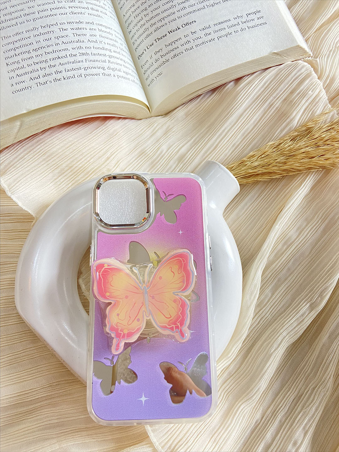 CASE CREATION Women iPhone 14 3D Butterfly Resin Stand Back Case Mobile Accessories