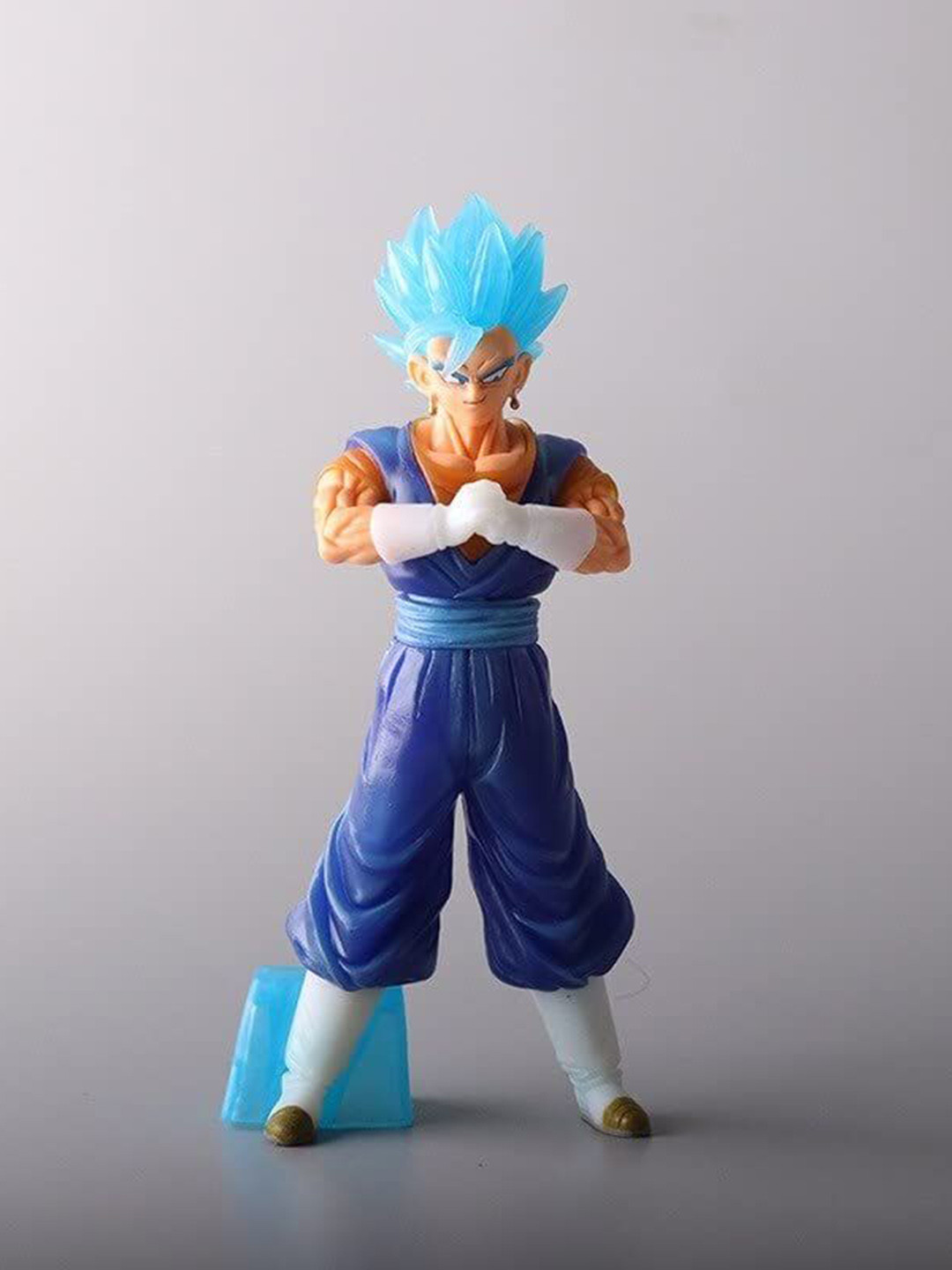 AUGEN Kid Super Saiyan Action Figurine