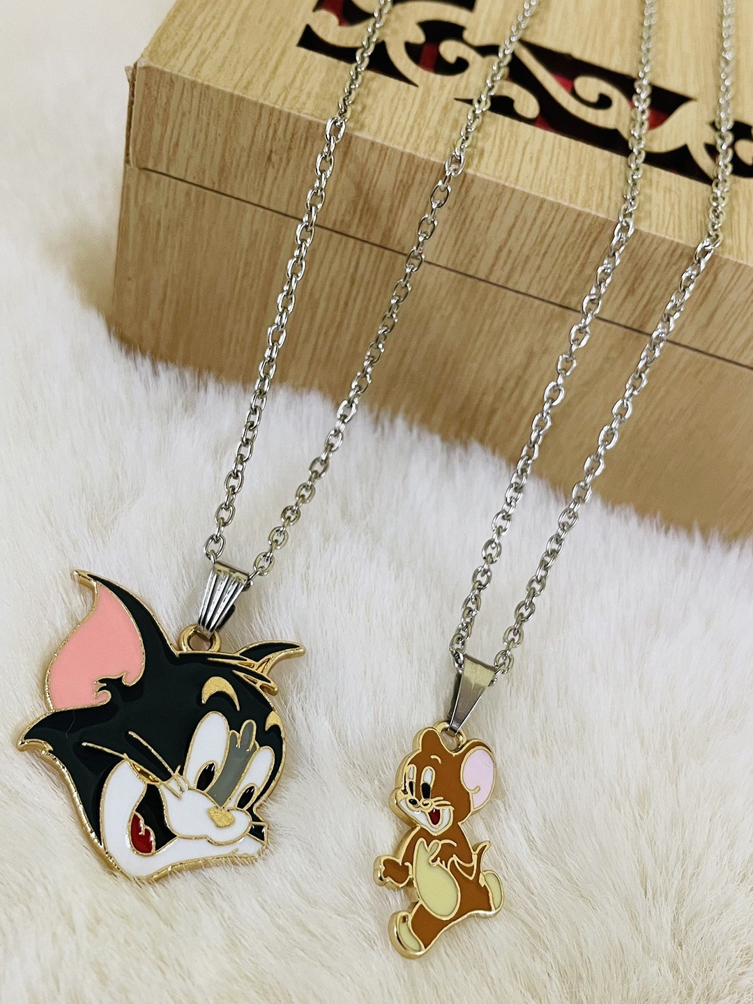 Teeragaj Animal Shaped Pendants with Chains