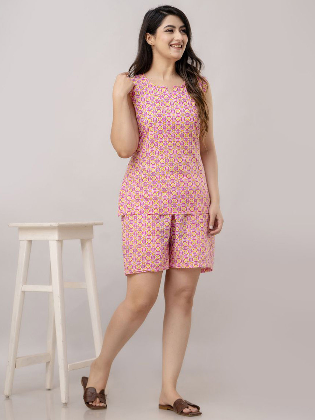 FrionKandy Women Printed Top & Shorts Pure Cotton Night suit