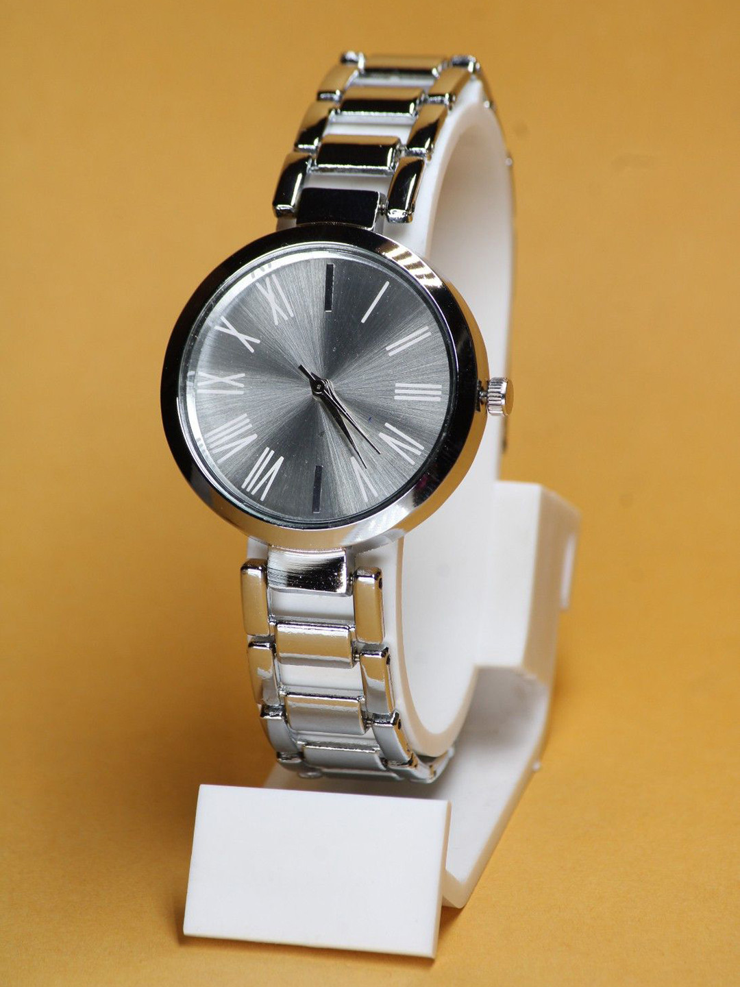 VIRAKTI Women Brass Dial & Bracelet Style Straps Analogue Watch C-15-SILVER-24.