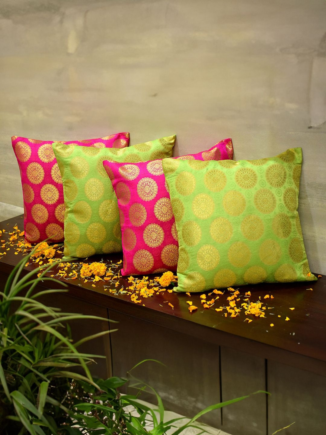 RoyalDeco Green & Magenta 4 Pieces Ethnic Motifs Brocade Square Cushion Covers