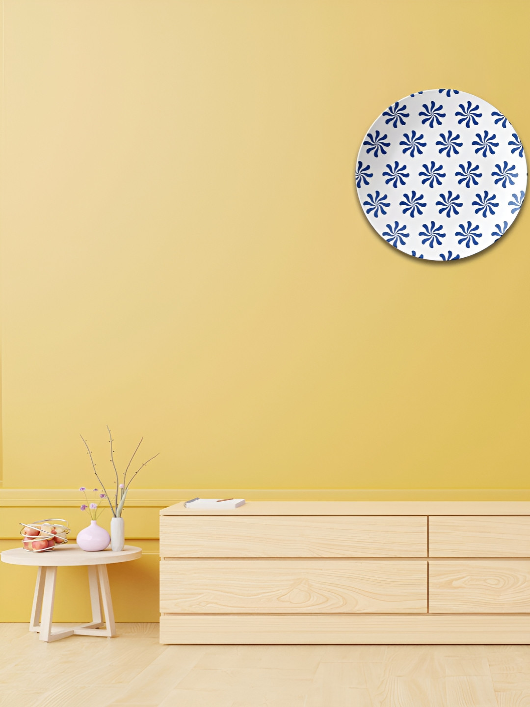 THE QUIRKY HOME Blue Floral Pattern Crafted Ceramics Glossy Hanging Hall Wall Plates-8In