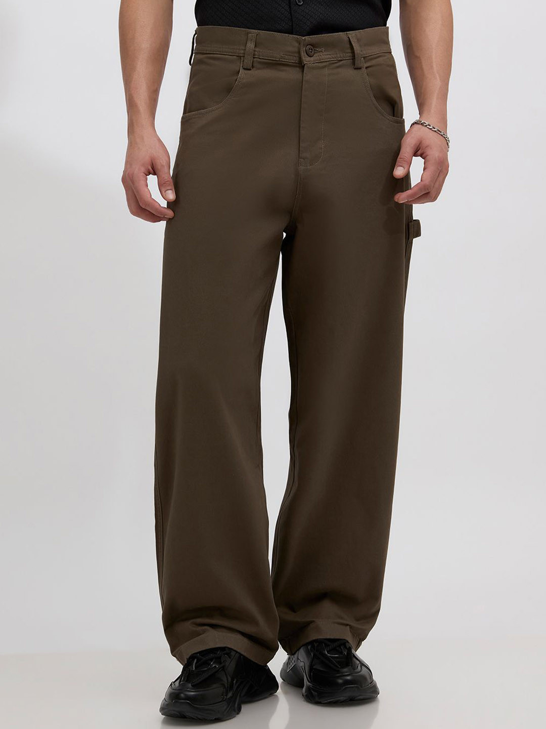 Espanshe Men Army Green Mid-Rise Quinton Supper Baggy Cargo Trousers