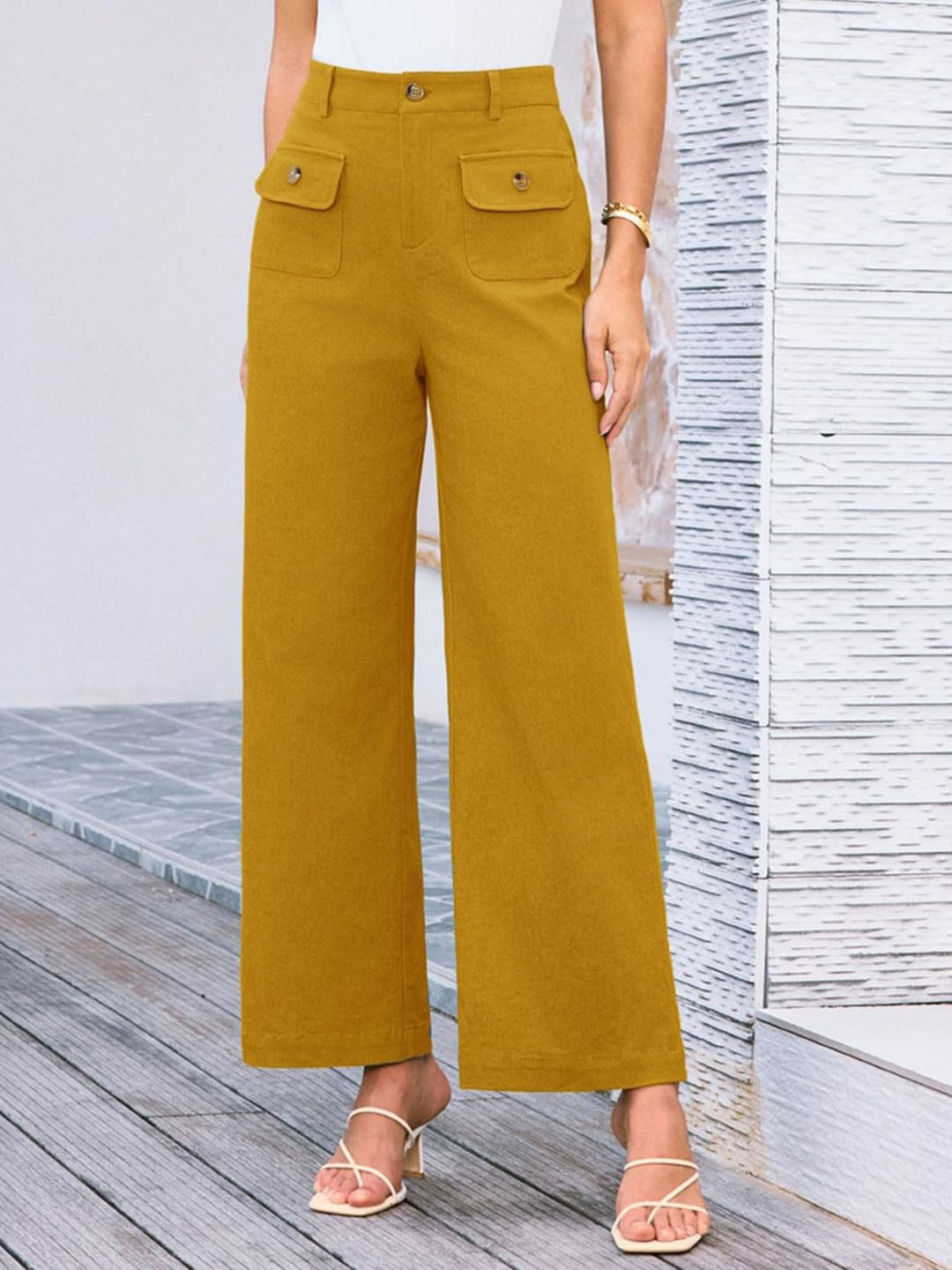KPOP Women Original Mid-Rise Regular Fit Flared Trousers With Pocket Detailing