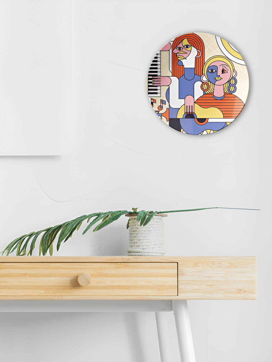 THE QUIRKY HOME Musical Duo Crafted Ceramics Glossy Hanging Hall Wall Plates-10In