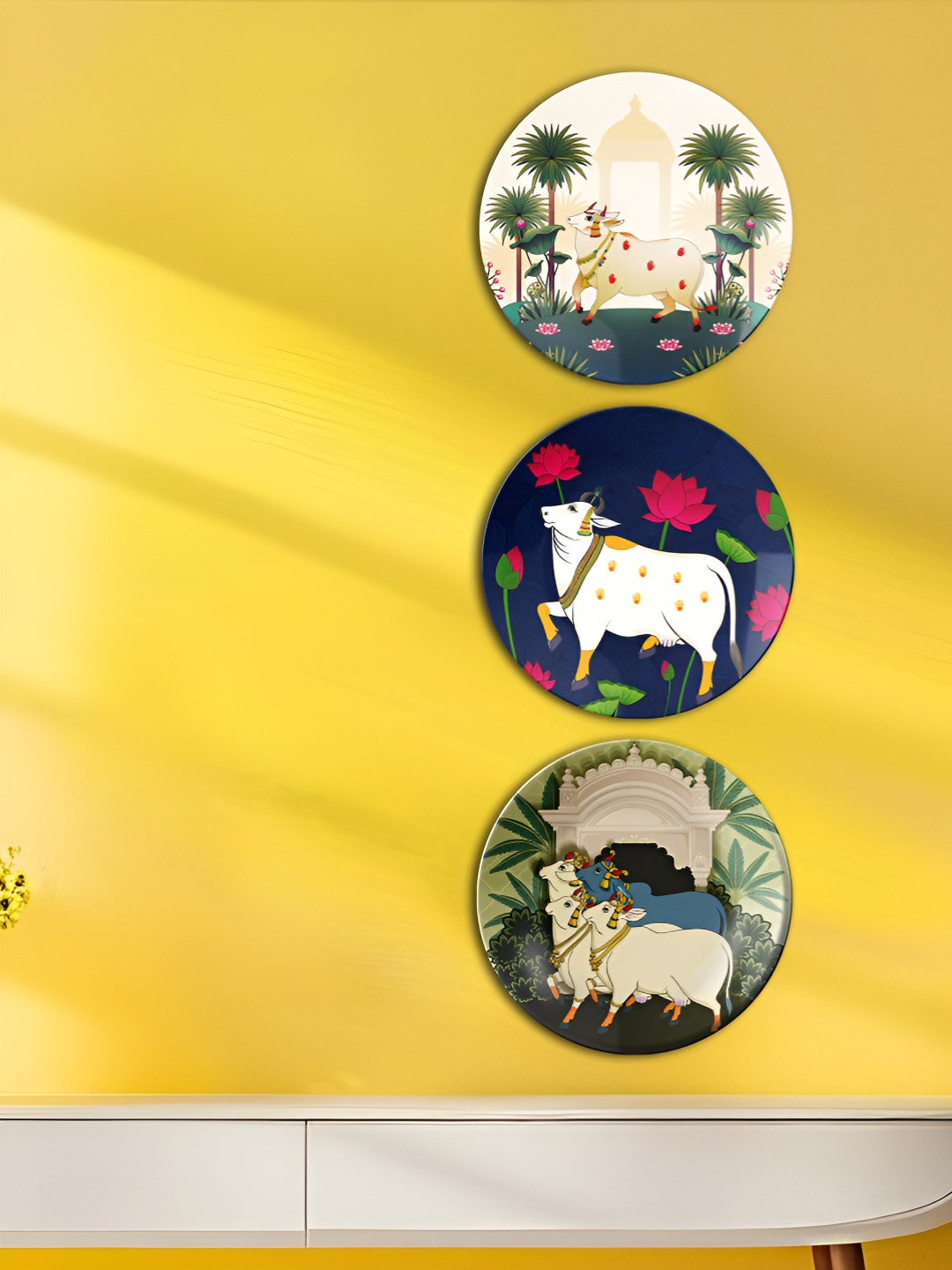 THE QUIRKY HOME Pichwai Cow Triptych Ceramic Floral Glossy Hall 3Pcs Wall Plates-10In