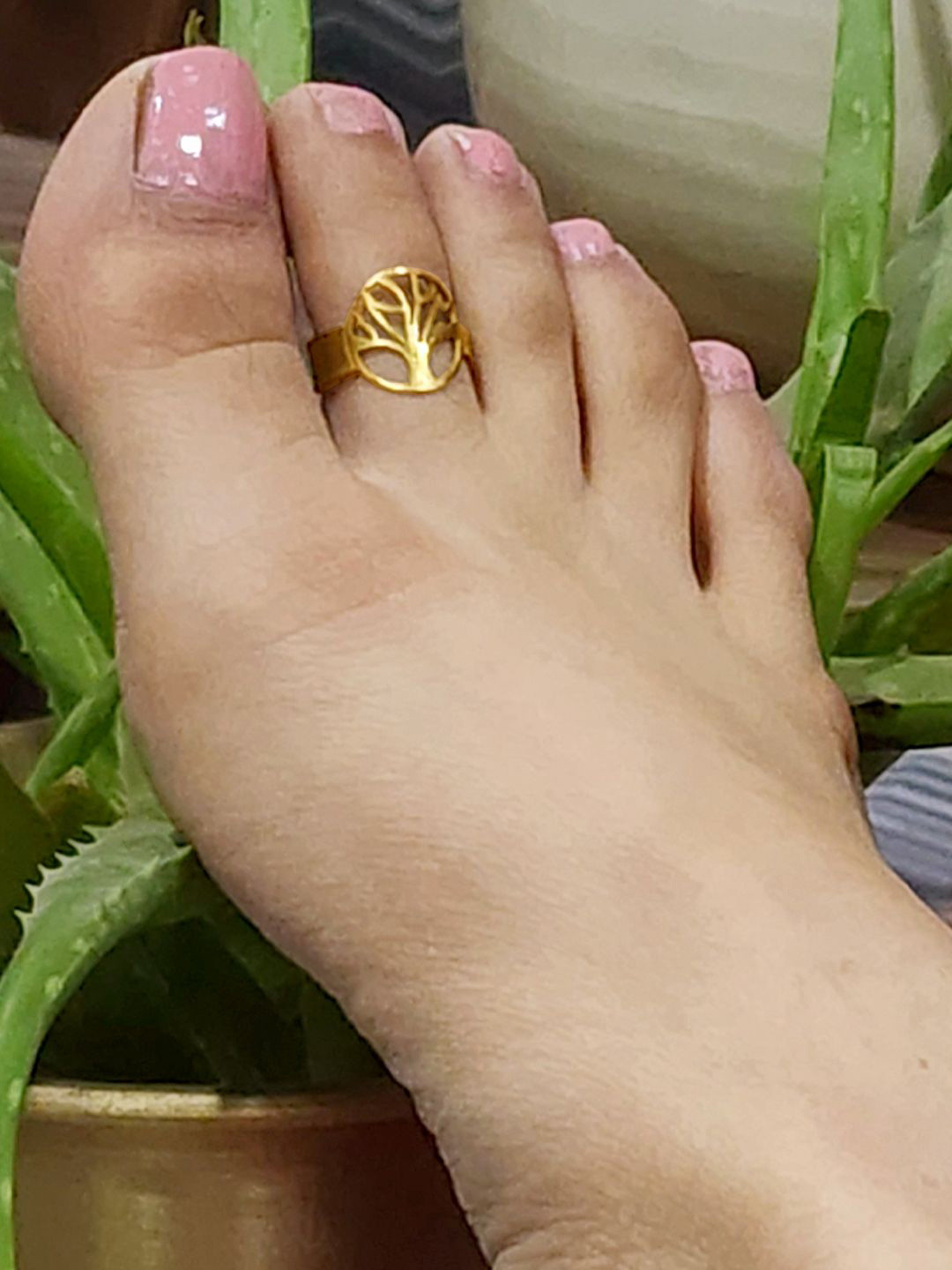 Sangria Tree of Life Adjustable Toe Rings