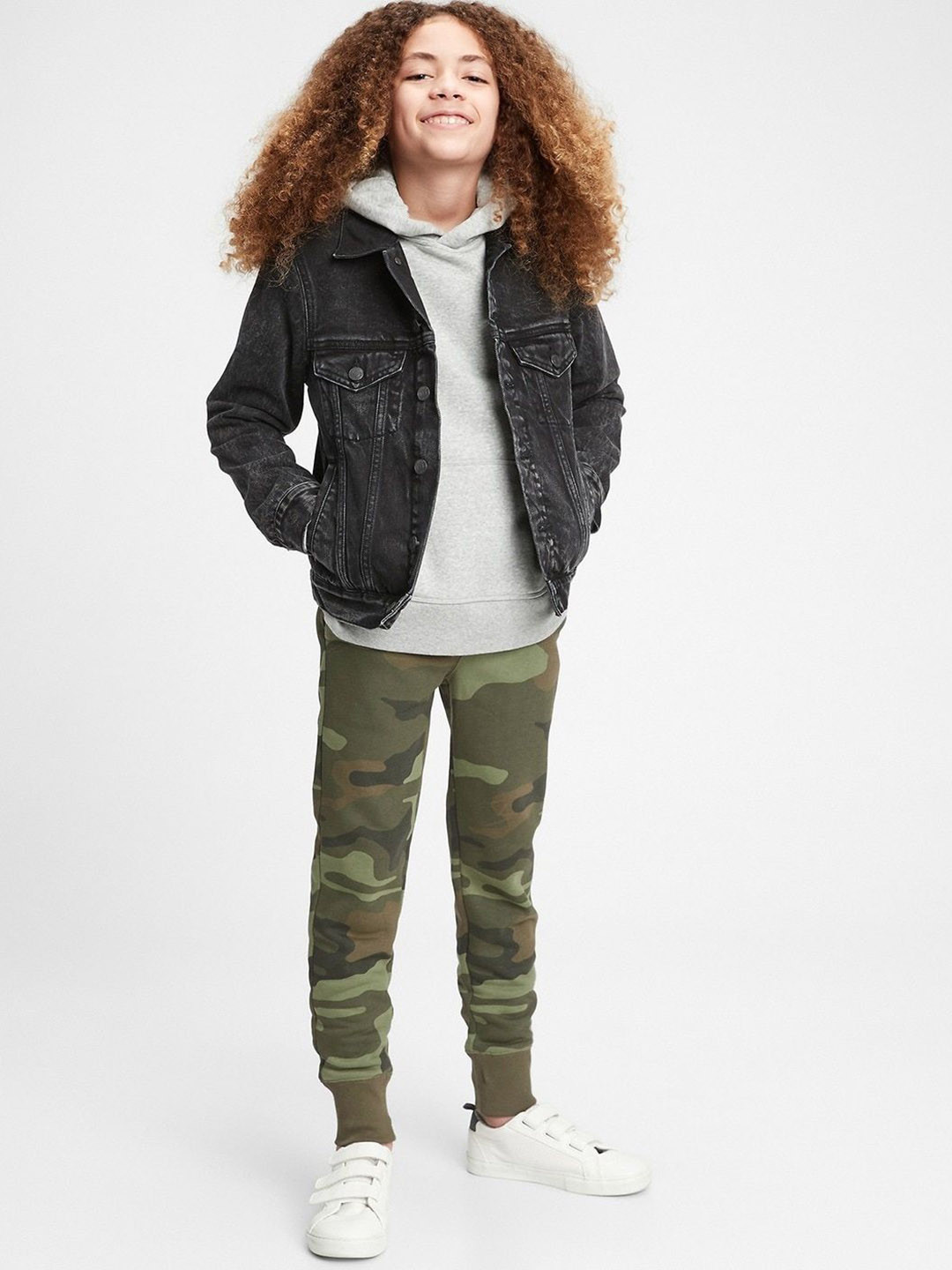 GAP Boys Camouflage Printed Relaxed-Fit Mid-Rise Joggers