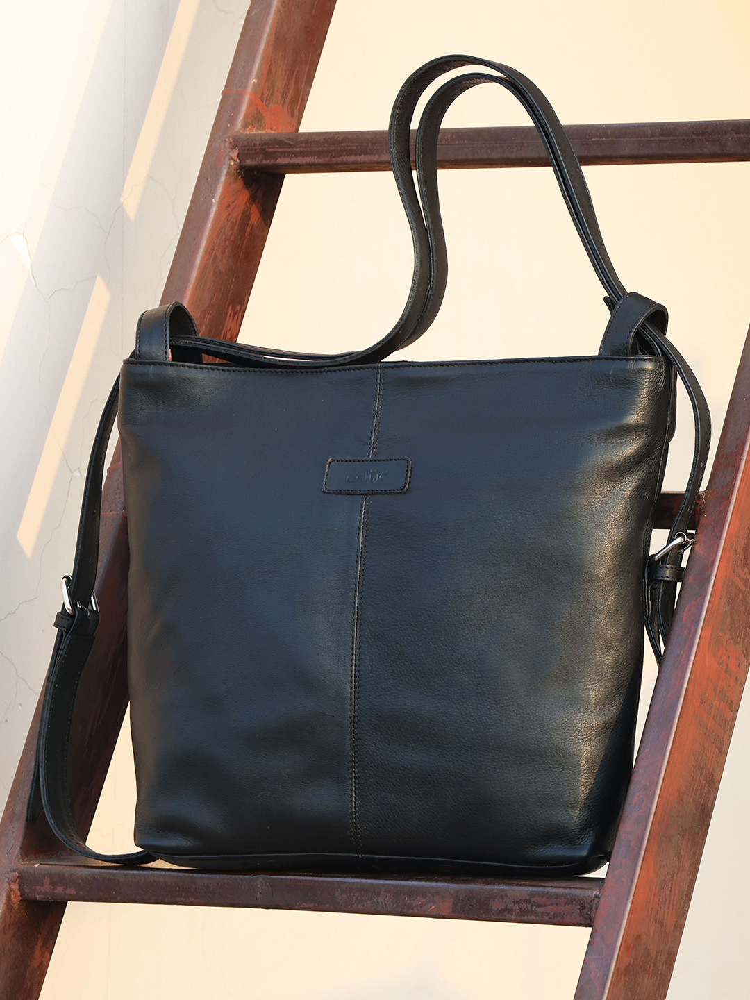 Celtic Women Solid Structured Leather Shoulder Bag