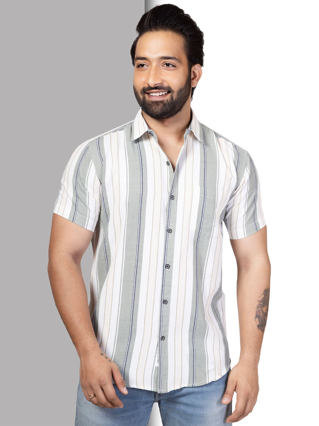 D Finish Smart Vertical Striped Spread Collar Casual Shirt
