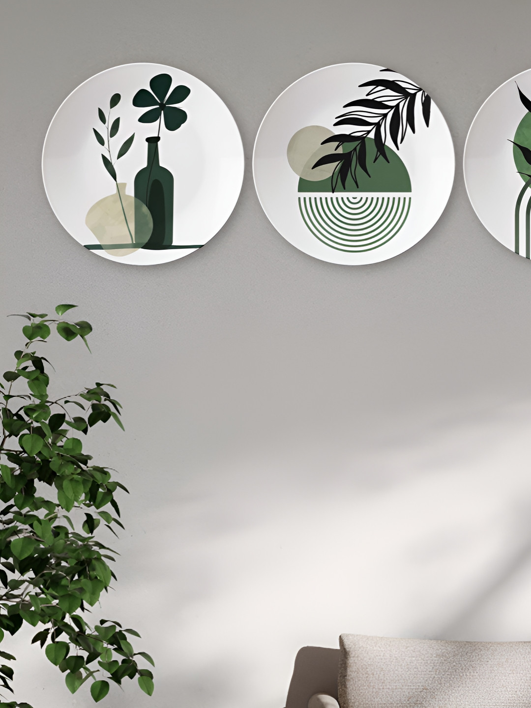 THE QUIRKY HOME Modern Neo-Pop Ceramic Bohemian Glossy Hanging Hall 3Pcs Wall Plates-10In