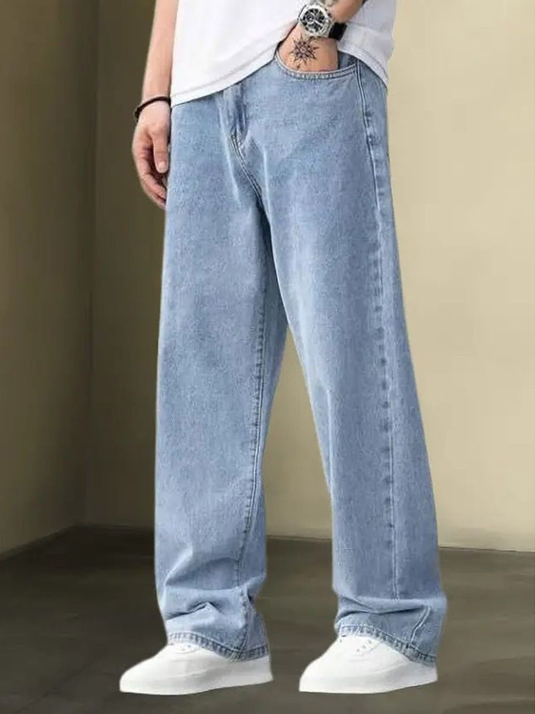 Playfeel Men Jean Baggy Mid-Rise Light Fade Stretchable Jeans