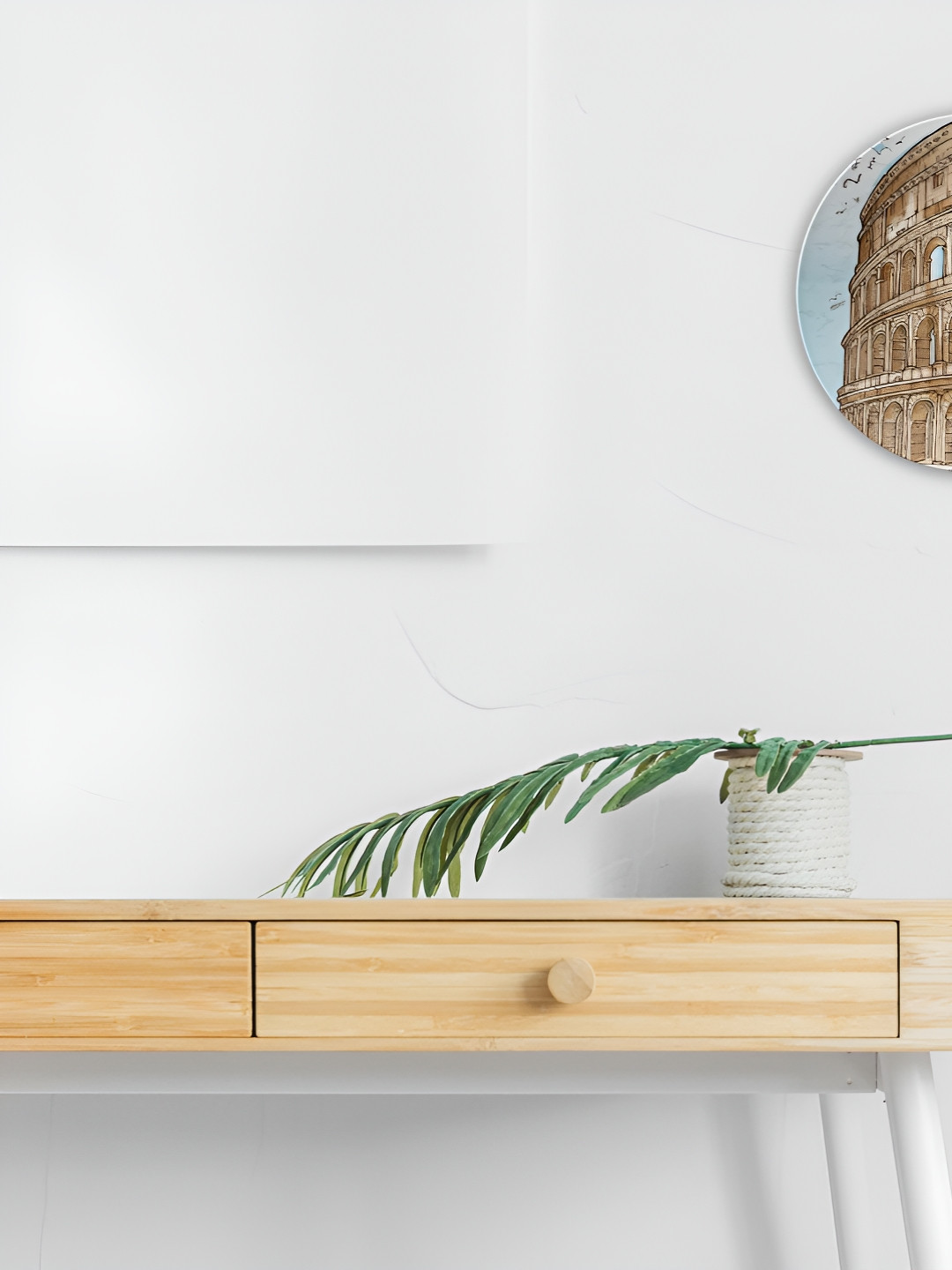 THE QUIRKY HOME Roman Colosseum Crafted Ceramics Glossy Hanging Hall Wall Plates-8In