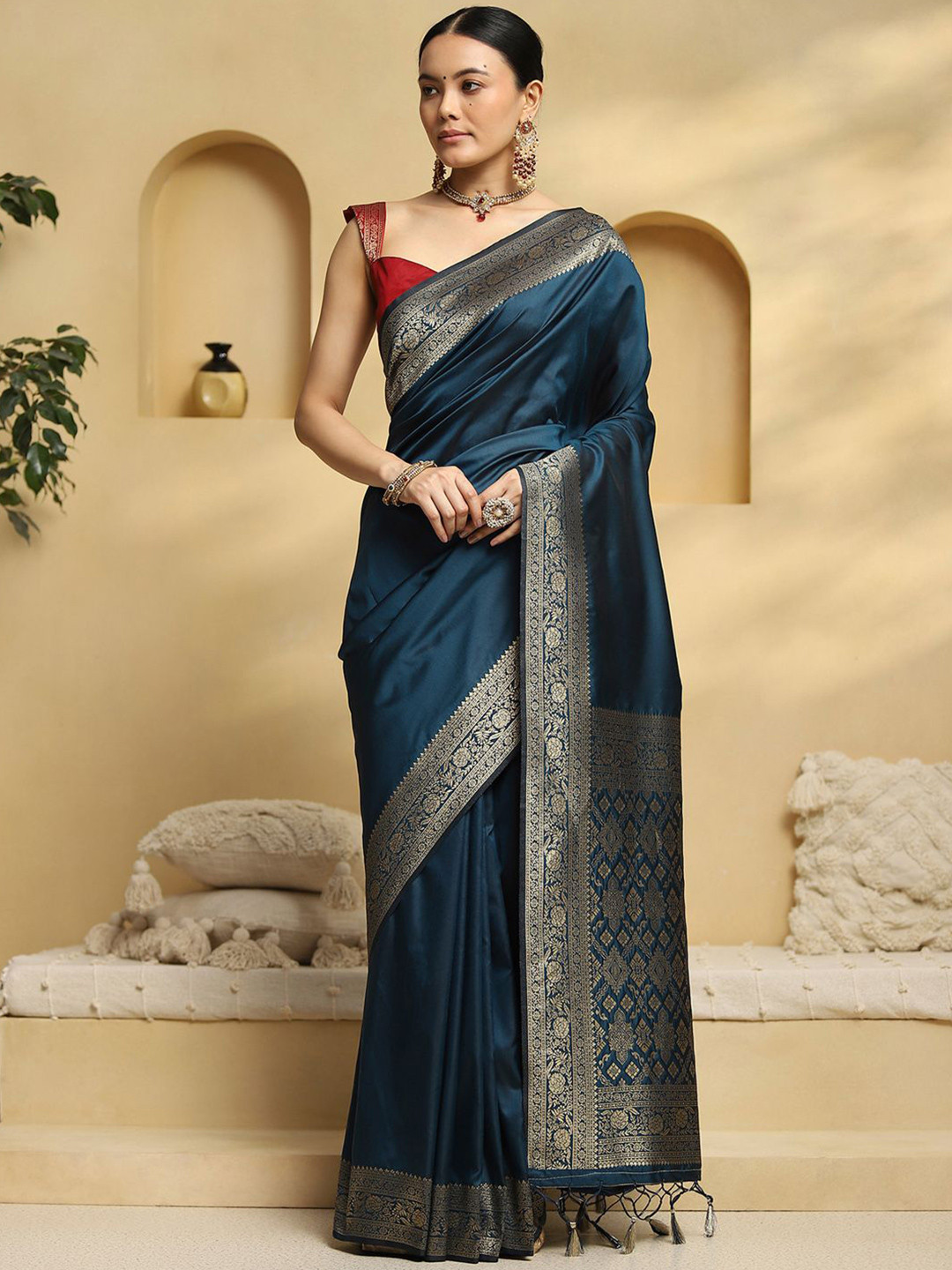 Mitera Woven Design Zari Pure Silk Traditional Kanjeevaram Saree with Blouse