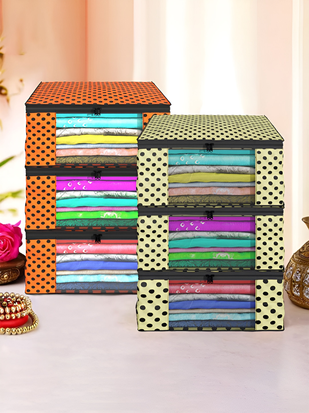Aura Cream-Coloured & Orange Colored 6 Pieces Printed Saree Cover Foldable Organisers
