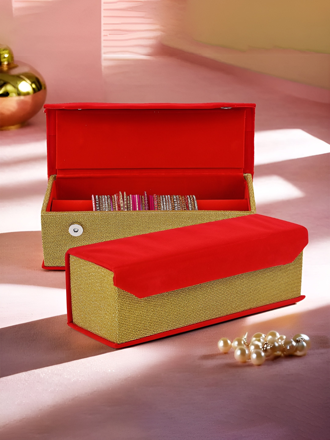 Aura Red & Gold Toned 2 Pieces Velvet 1 Rod Magnetic Jewellery Organisers