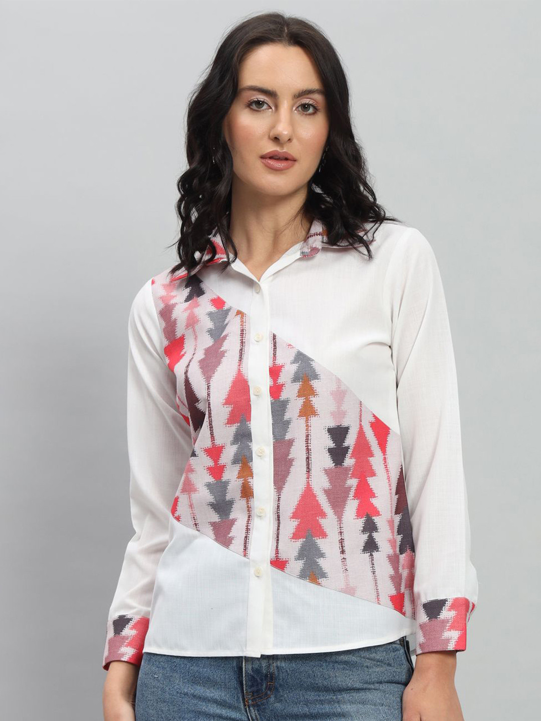 The Roadster Lifestyle Co Aztec Printed Spread Collar Linen Shirt