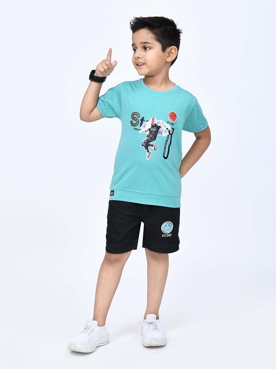 Mini Pattern Kids Printed Short Sleeves T-shirt With Shorts