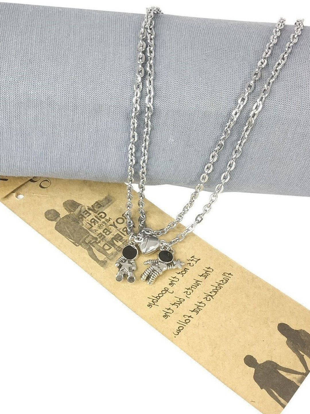 Teeragaj Astronaut-Charm Jewellery Set
