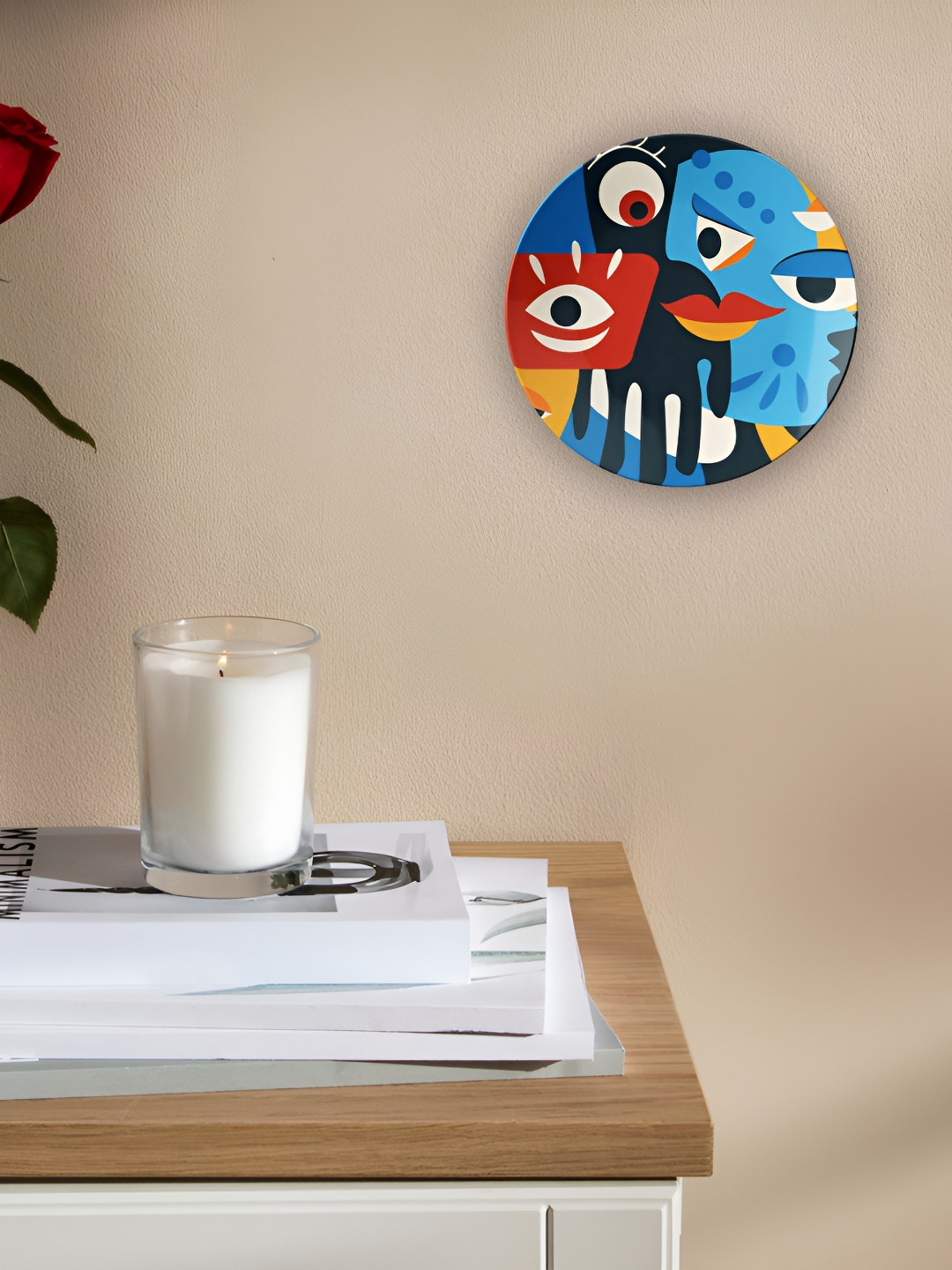 THE QUIRKY HOME Abstract Face Crafted Ceramics Glossy Hanging Hall Wall Plates-10In