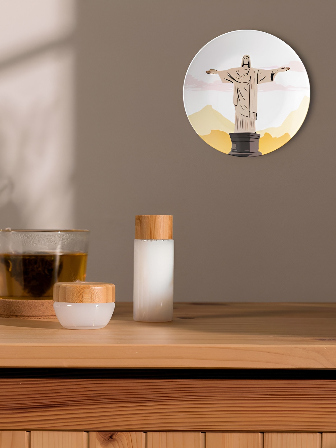 THE QUIRKY HOME Christ the Redeemer Crafted Ceramics Hanging Hall Wall Plates-10In