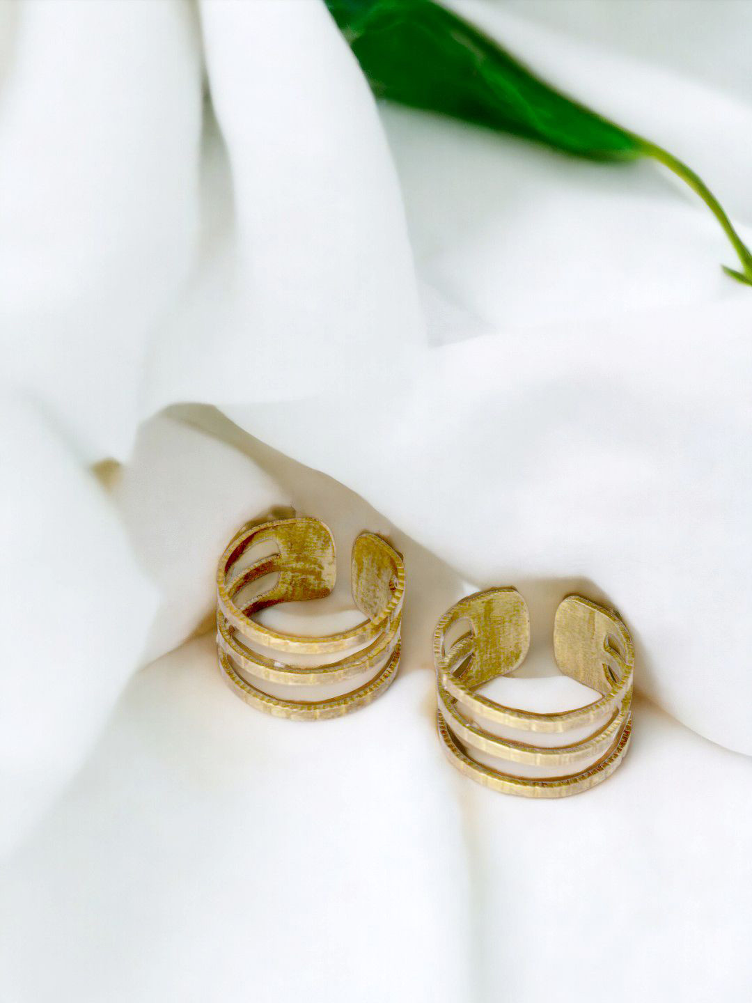 Sangria Spiral Adjustable Toe Rings