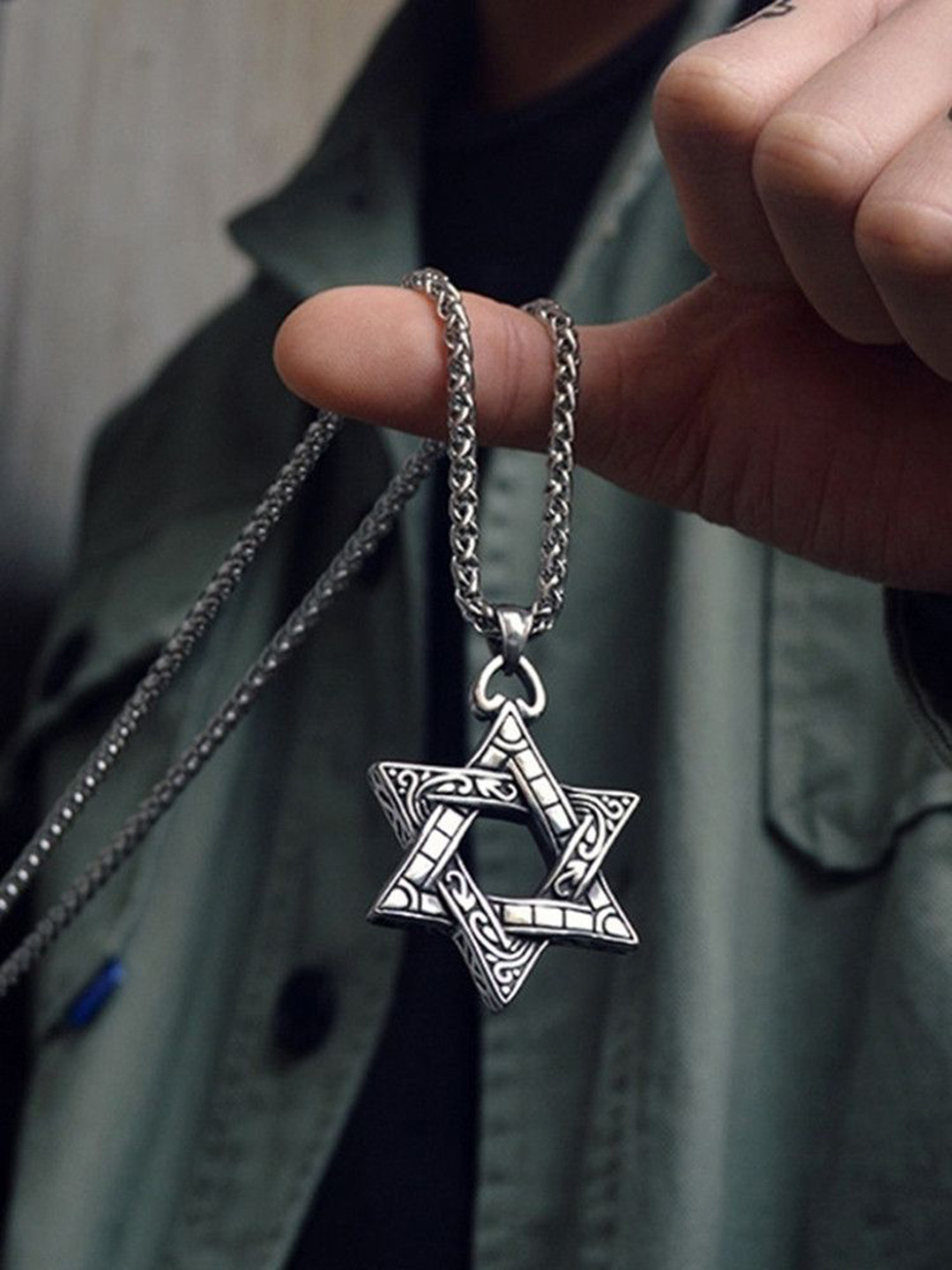 Teeragaj Star Shaped Pendants