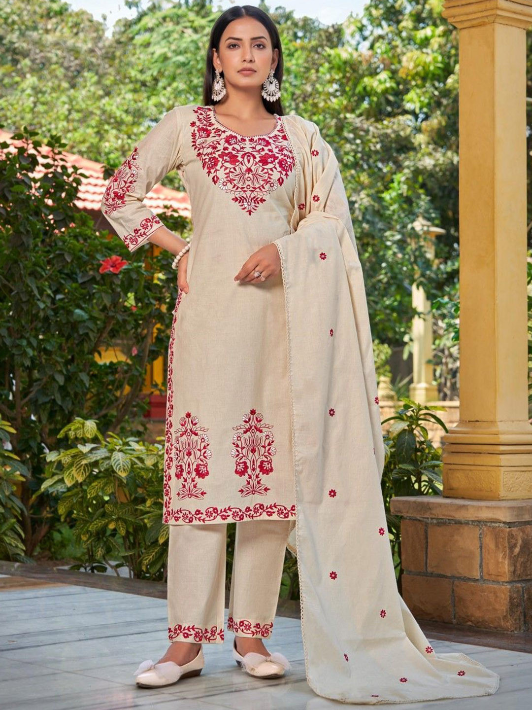 AUTUMN LANE Wespa Misri Embroidered Thread Work Pure Cotton Kurta & Trouser & Dupatta