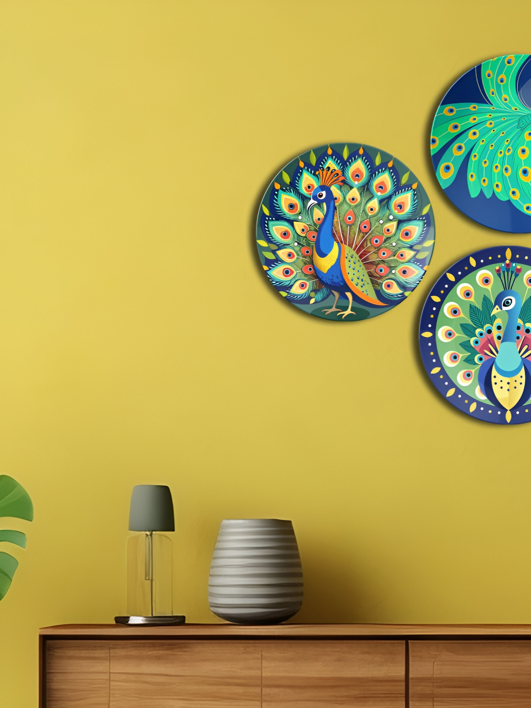 THE QUIRKY HOME Ceramics with a Peacock Motif Glossy 3Pcs Wall Plates-10In