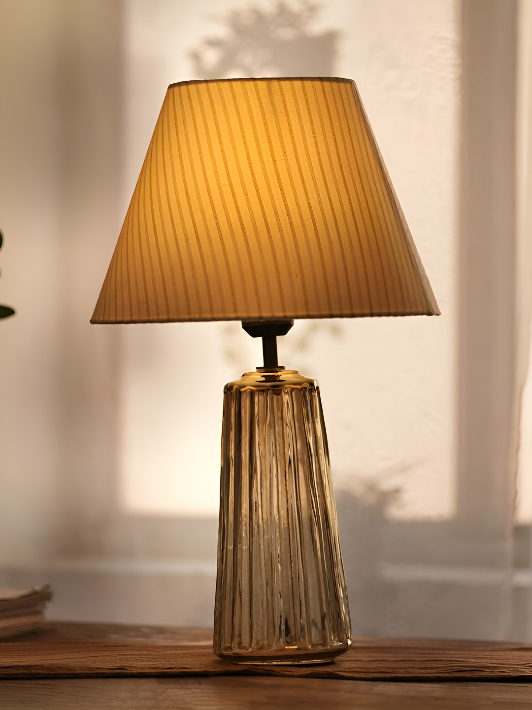 JAYPORE Brown & Black Textured Glass Frustum Shaped Table Lamp