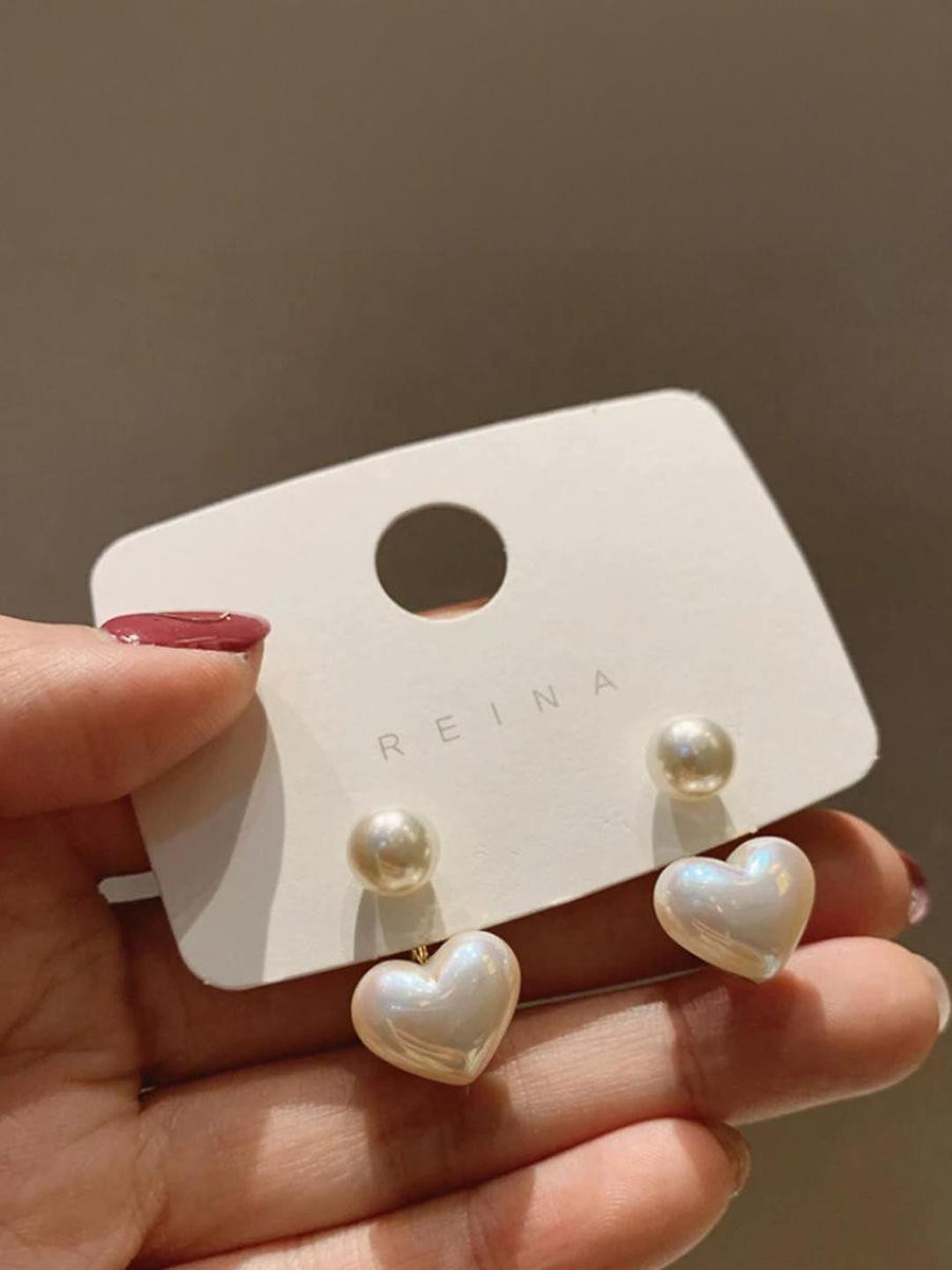 AKISON JEWELS Gold-Plated Pearls Heart Shaped Studs