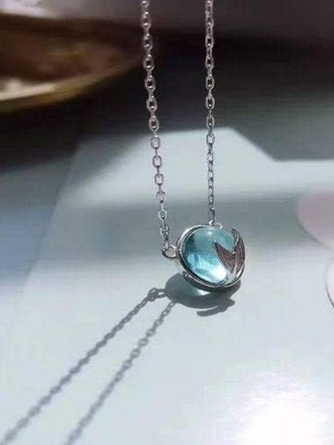 Khusha Creations Women Blue Minimalist Pendant Necklace