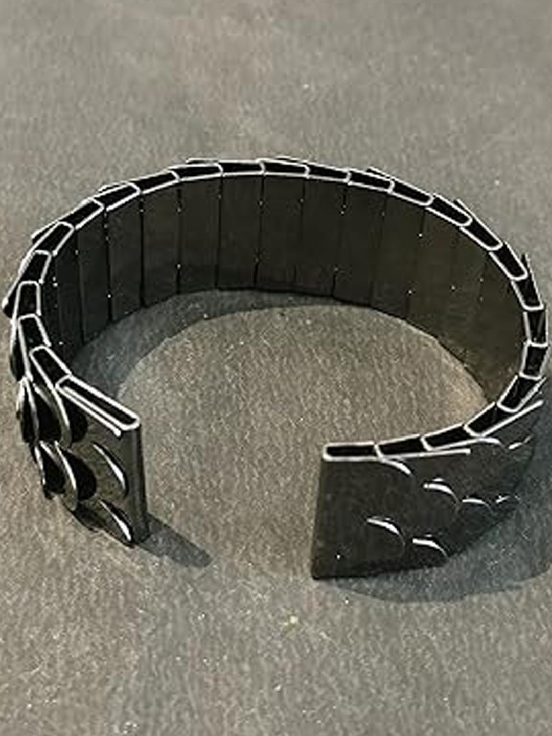 19TH JULY JEWELS Unisex Gold-Plated Bangle-Style Bracelet