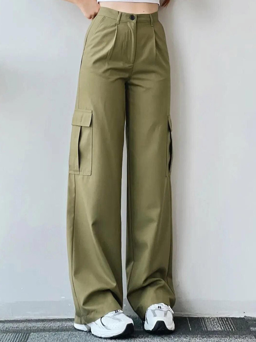 Miss Mosa By Akanksha  Women Olive Roderno Cotton Cargo Statement Pants