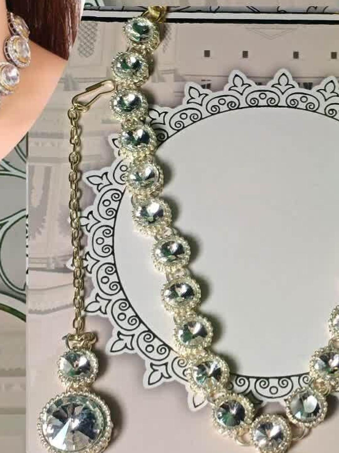 ISLANA Women Silver Toned Stone Studded Jewellery Set