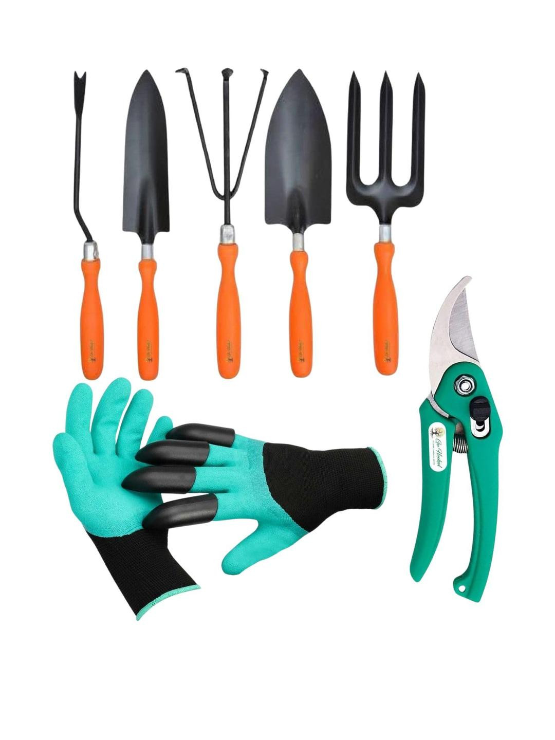 Go Hooked Pack of 7 Gardening Tools Set