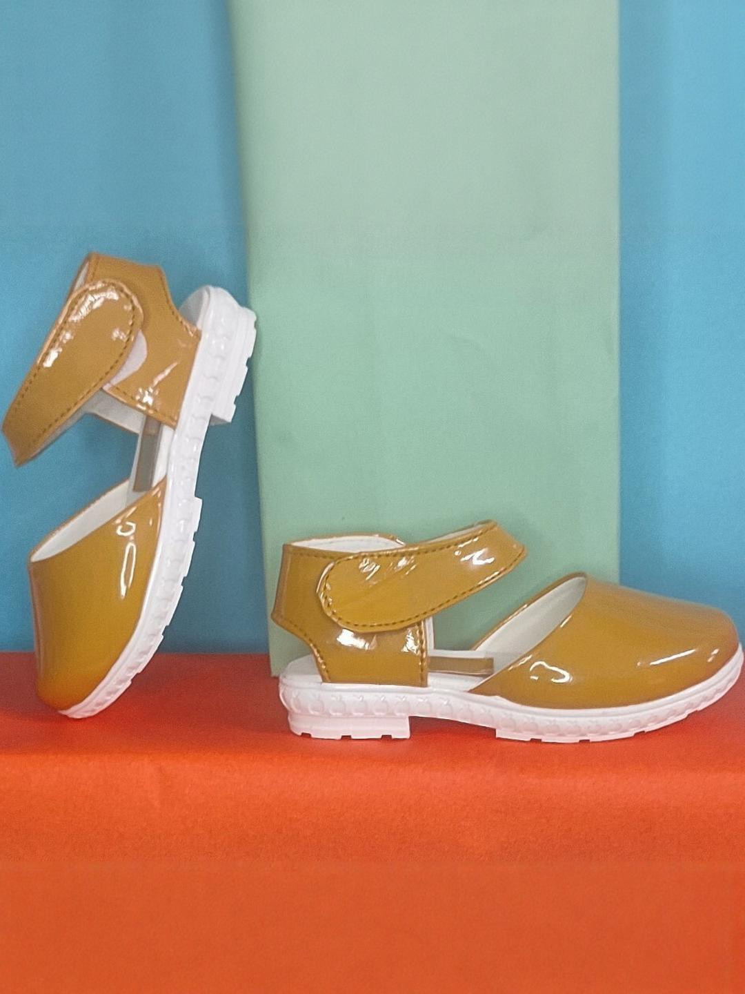 NEW LATEST Girls Flats