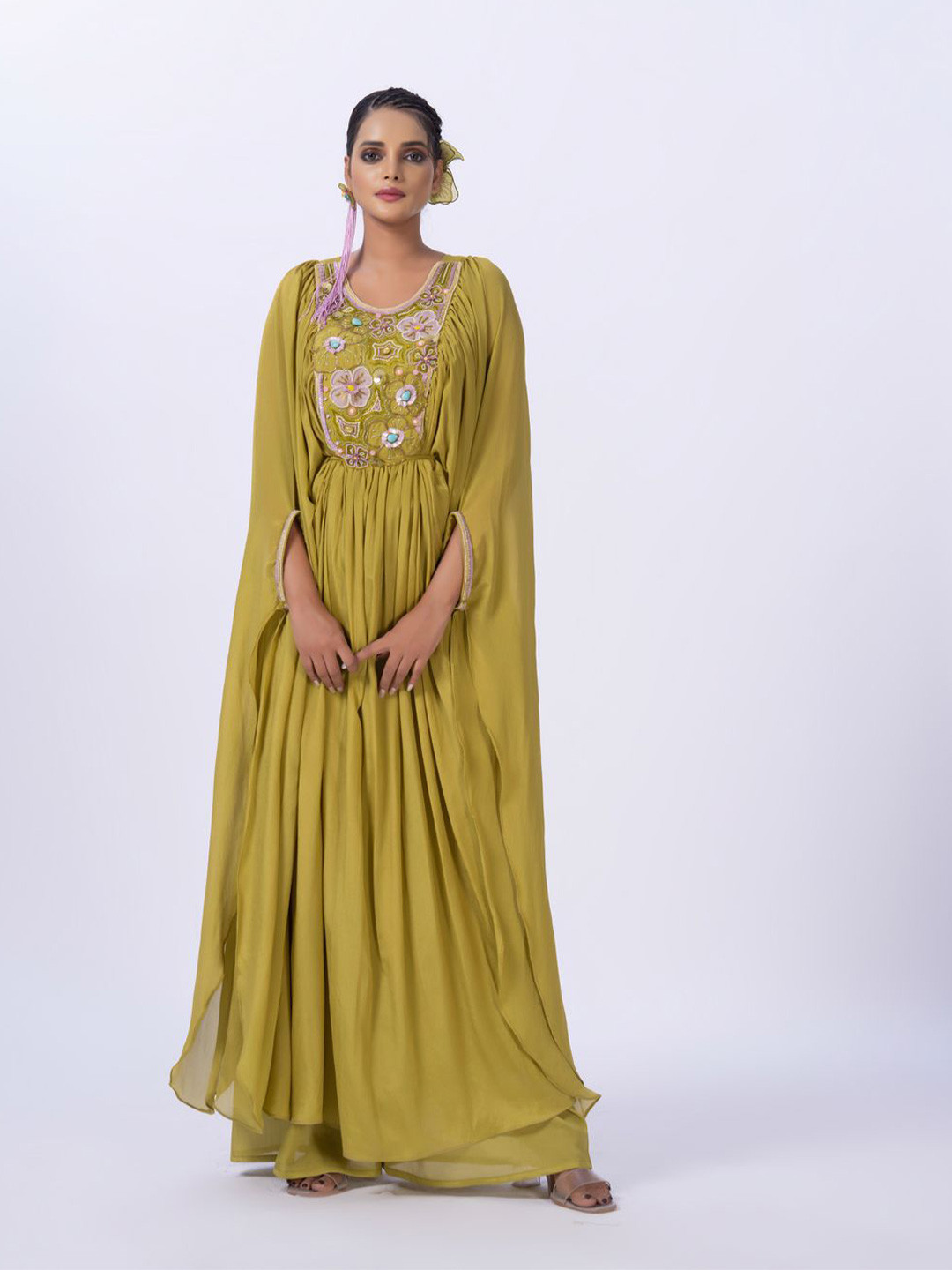 MERGE DESIGN Women Solid Festive Kaftan Kurta