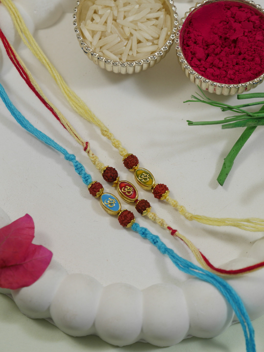 I Jewels 3 Pcs Thread Rakhi