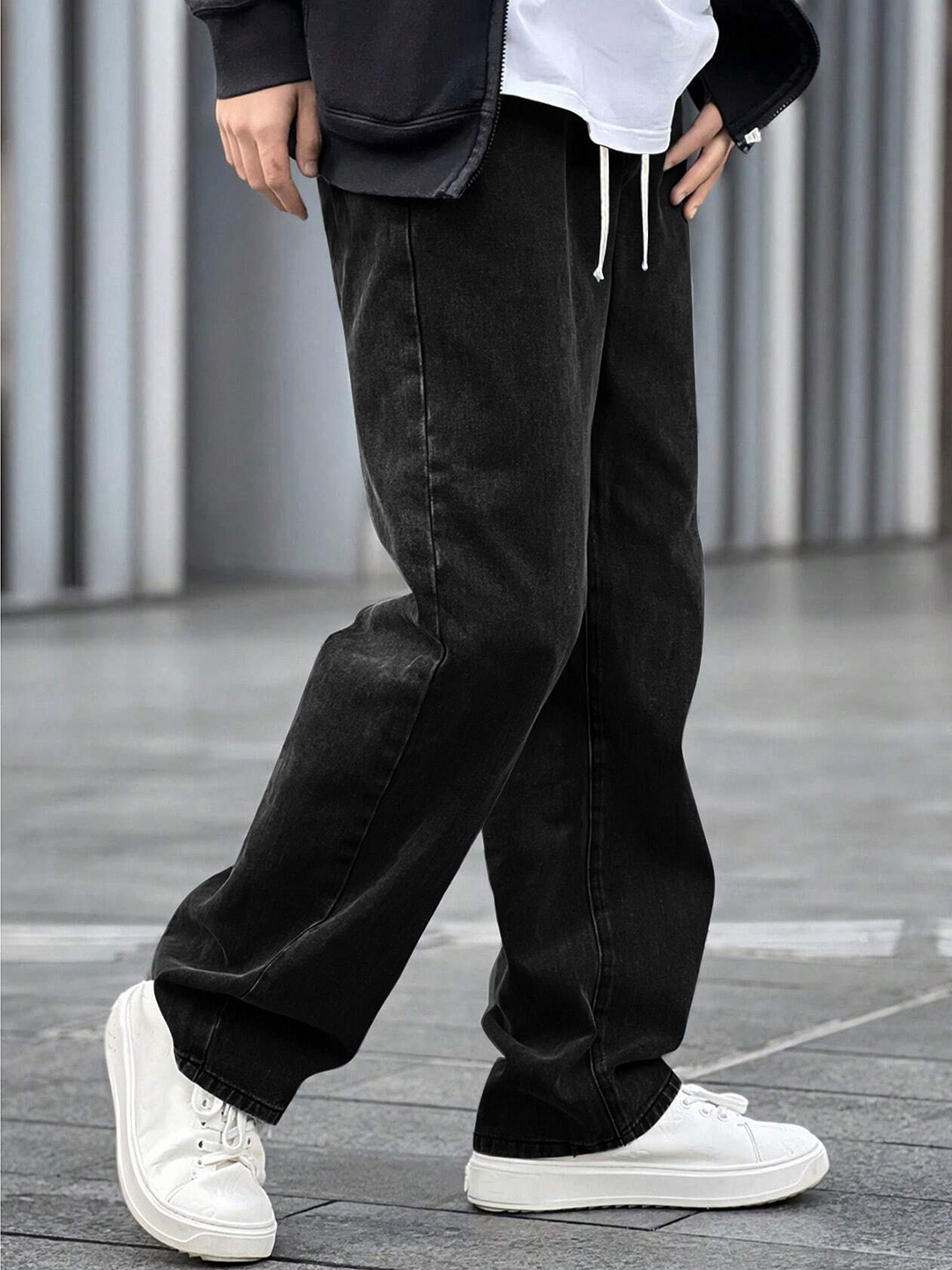 FTX Men Loose Baggy Fit Mid-Rise Clean Look Non Stretchable Jeans