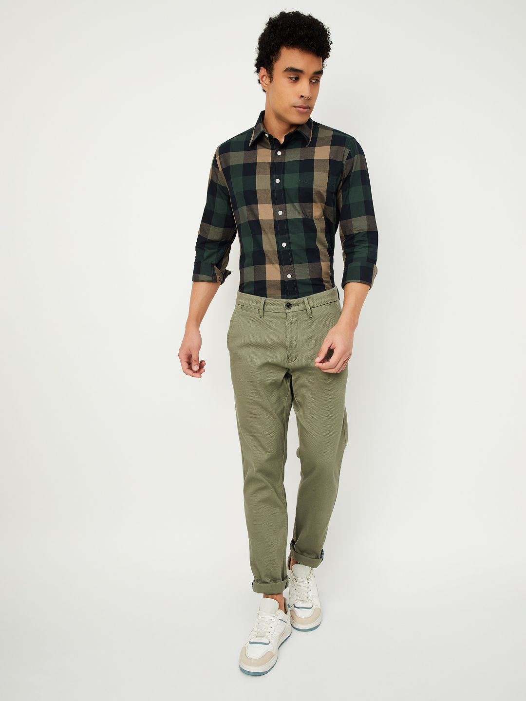 max Men Buffalo Checked Spread Collar Pure Cotton Casual Shirt
