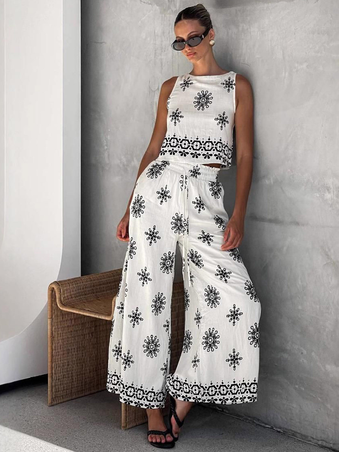 Miss Mosa By Akanksha  White Mabel Statement Holiday Coord Set