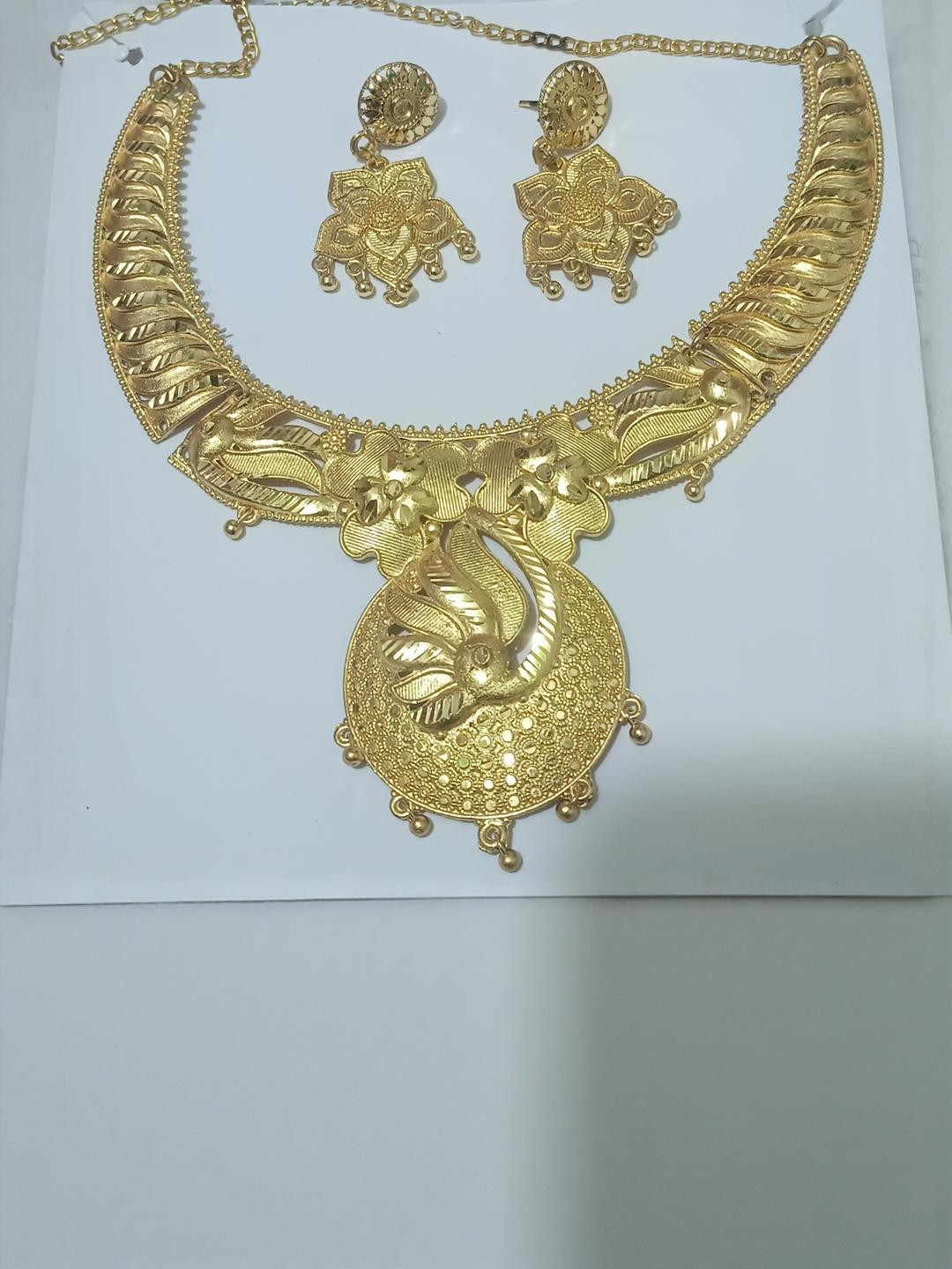 ISLANA Gold-Toned Alloy Jewellery Set