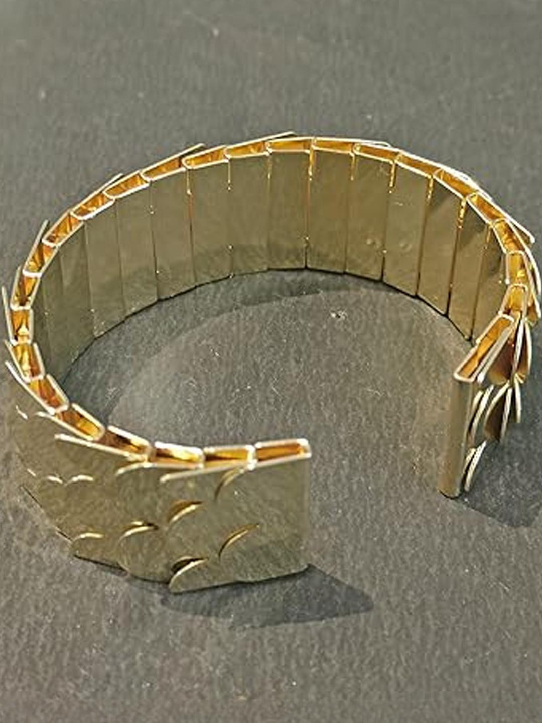 19TH JULY JEWELS Unisex Gold-Plated Bangle-Style Bracelet