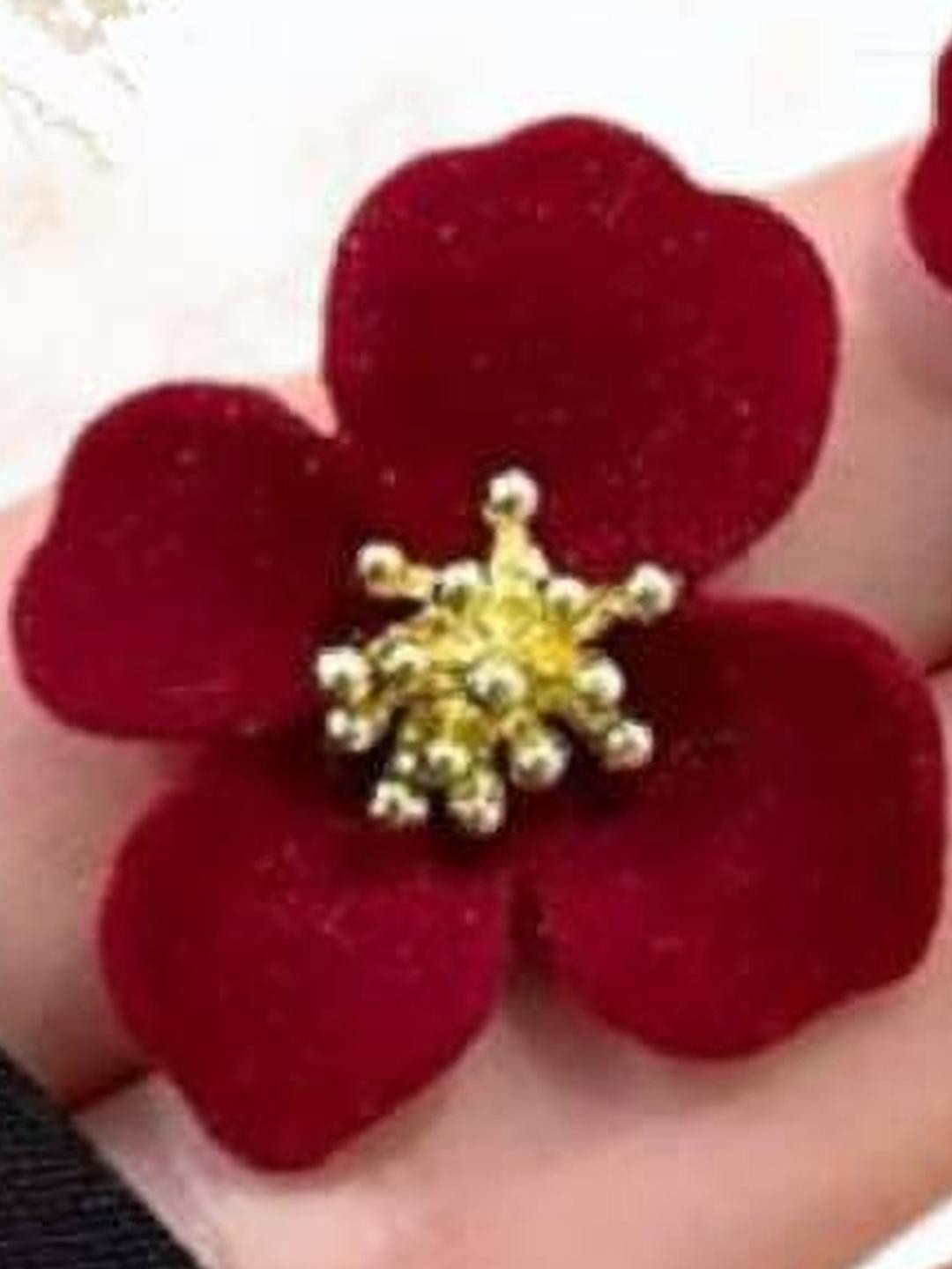 AKISON JEWELS Women Gold Plated Maroon Floral Earrings