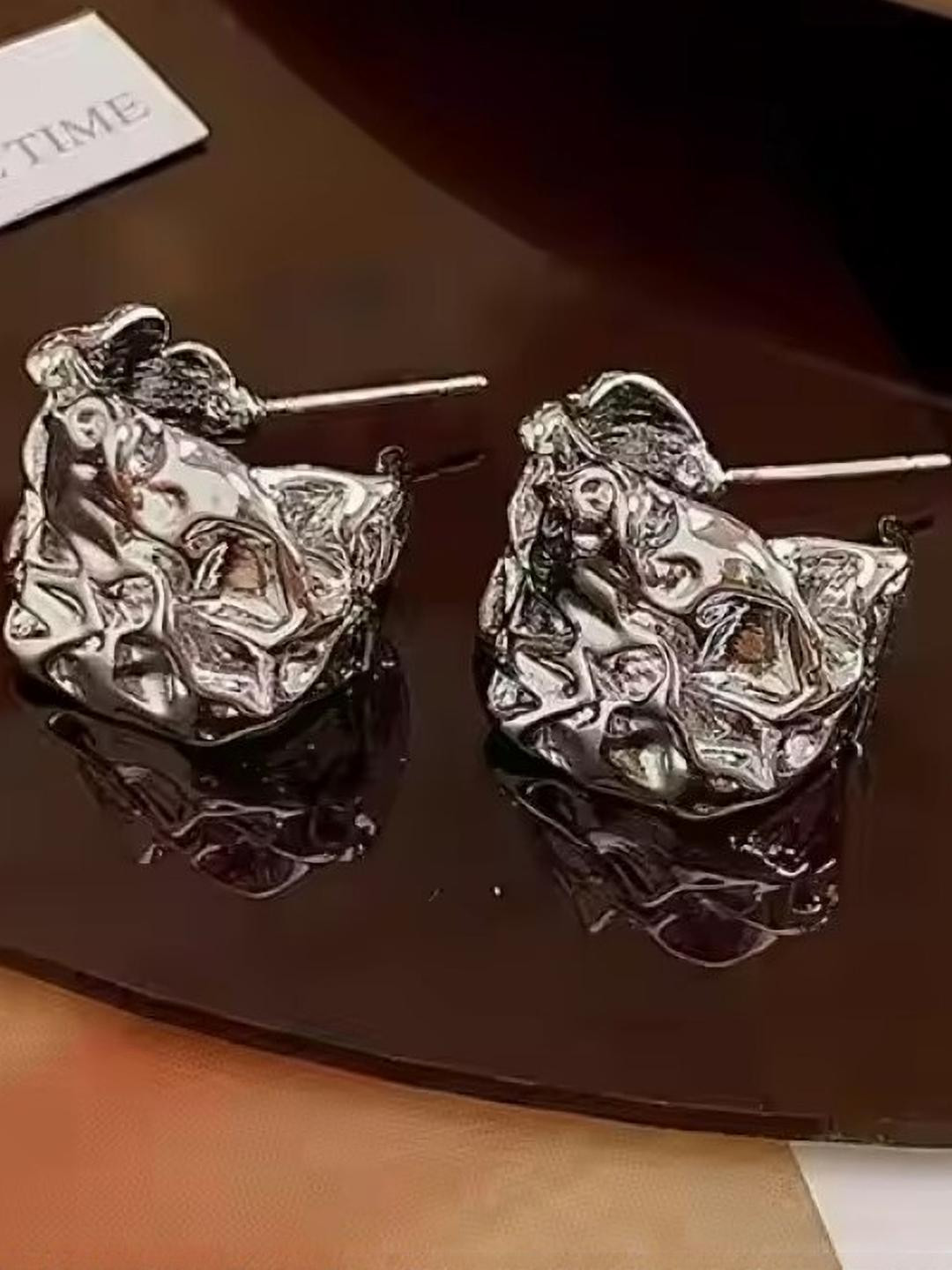 AKISON JEWELS Women Silver Western Silver-Plated Casual Drop Earrings