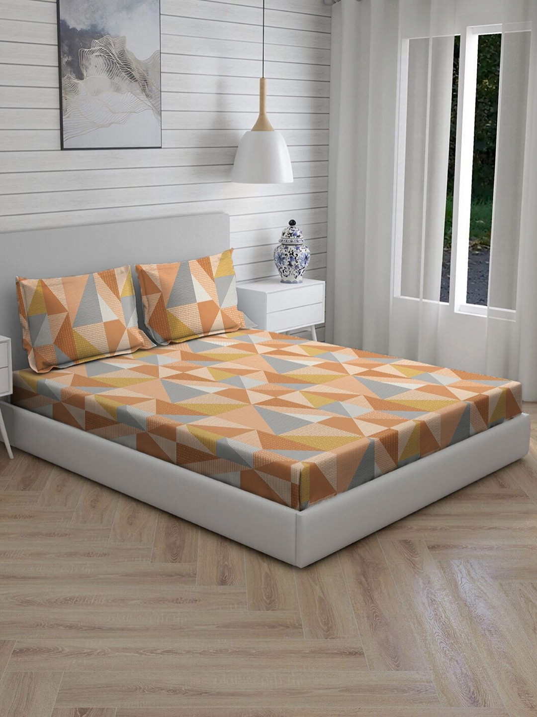 Living scapes by Pantaloons Rust Geometric 144 TC Queen Bedsheet Set 2.74 m X 2.20 m