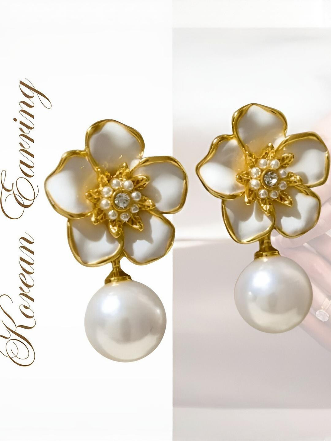 AKISON JEWELS Women Gold And White Floral Artificial Beads Gold-Plated Studs Earrings